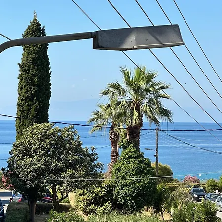 Kallikrateia Coral Sea View Appartement